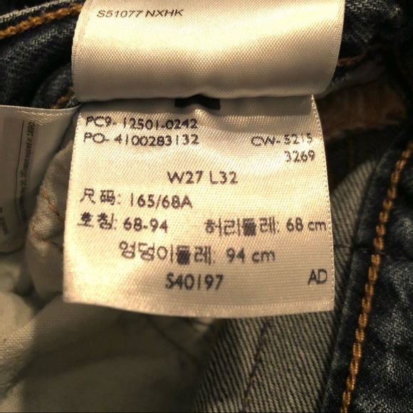 Levi's 501 High Rise Jeans Distressed Button Fly Medium Denim - Picture 14 of 14